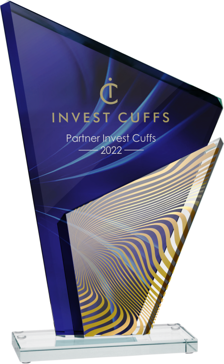 Szklane podziękowanie świąteczne dla wyróżniającego się pracownika Gs802