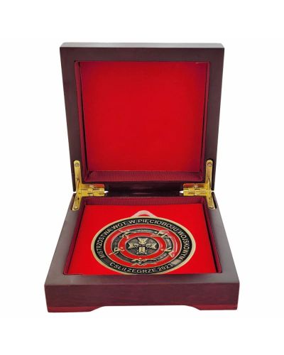 Etui Drewniane na Medal 70mm ETM28 Czerwone