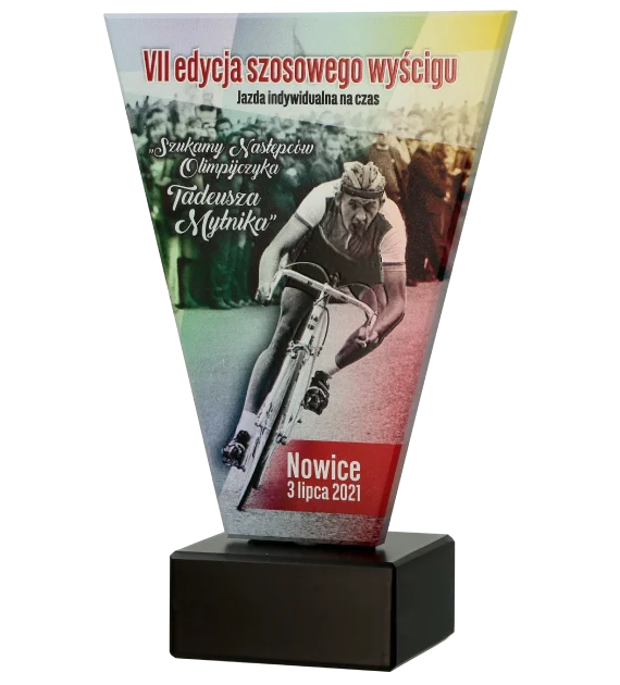 Statuetka-VII-edycja-szosowego-wyscigu-bok.jpg