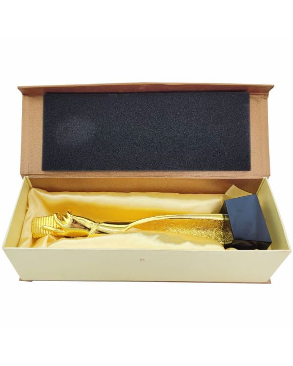 statuetka-exp-12-mikrofon (2).jpg