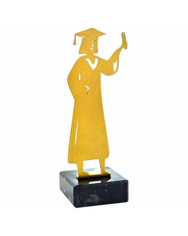 statuetka-4310-absolwentka_11zon.jpg
