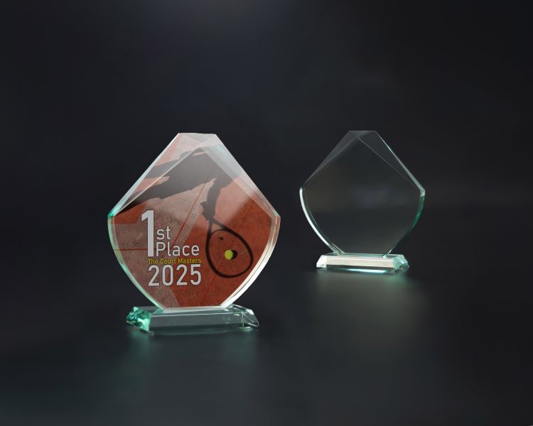 Szklana nagroda firmowa pełnokolorowy nadruk CMYK z tłem - G049_LUX.jpg