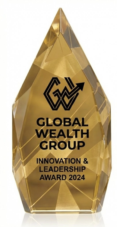 Kryształowa statuetka C073 z grawerem i nadrukiem