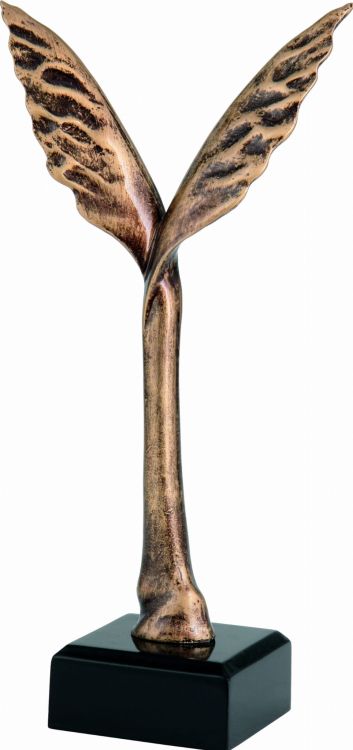Statuetka Odlewana Skrzydła Wiktor 26,5cm RTY3301/BR