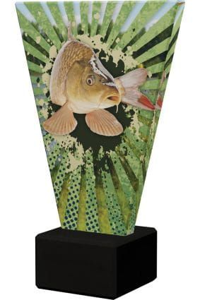 Statuetka Szklana V-Line Wędkarstwo Karp VL2/FIS2/BK